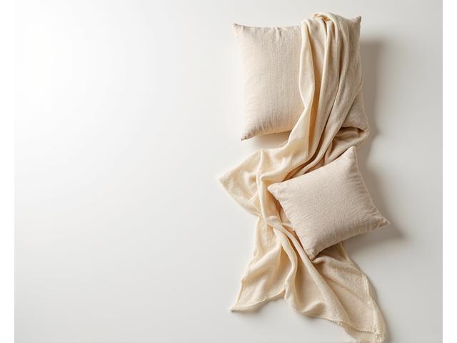 天然繊維を使用したファッションとインテリア製品